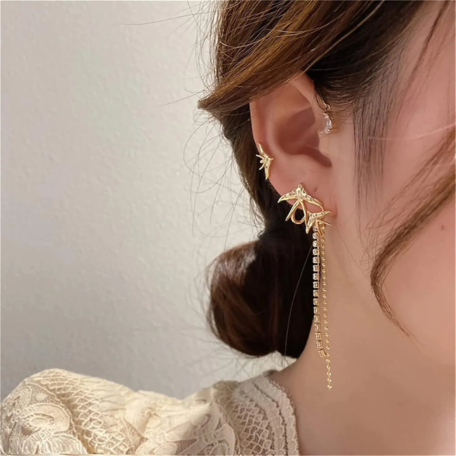 Swallow Zircon Tassel Earrings, Sparkling Swallow Earrings, Swallow Ear Cuff Wrap Crawler Earrings, Non-Piercing Tassel Hanging Chain Ear Clip Earrings for Women