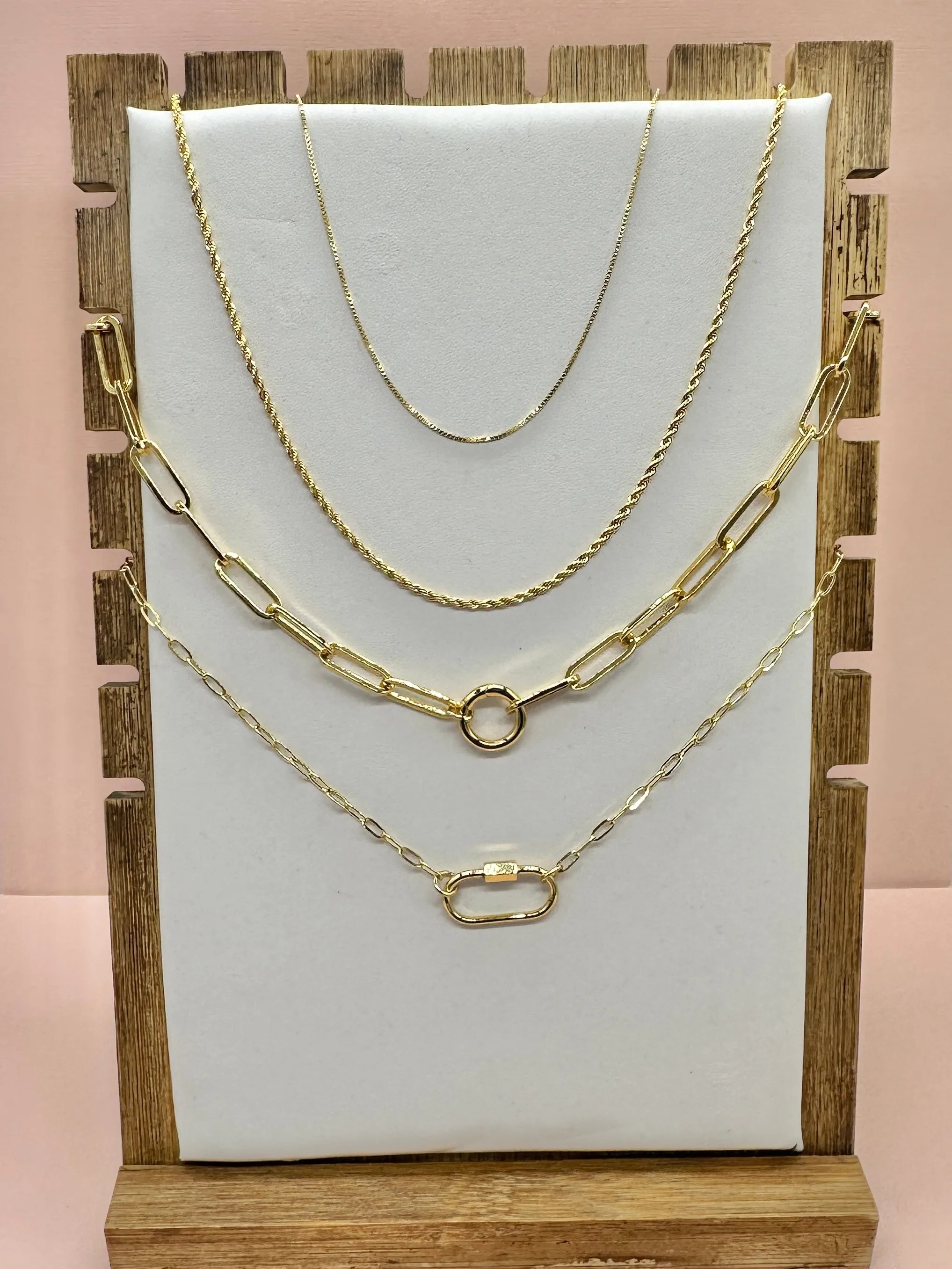 The Charm Bar - Chains