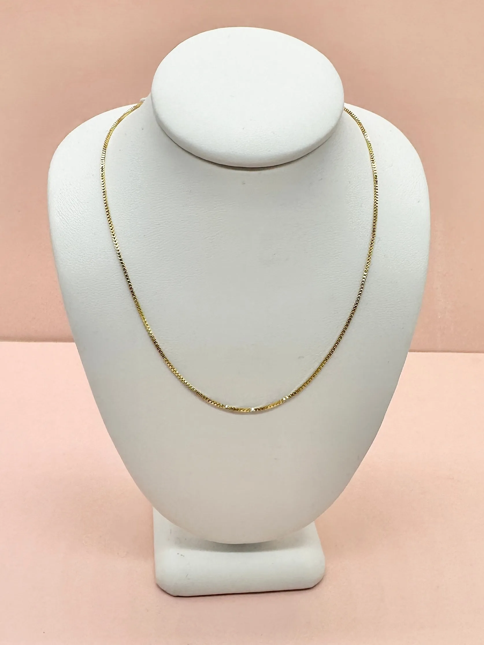 The Charm Bar - Chains