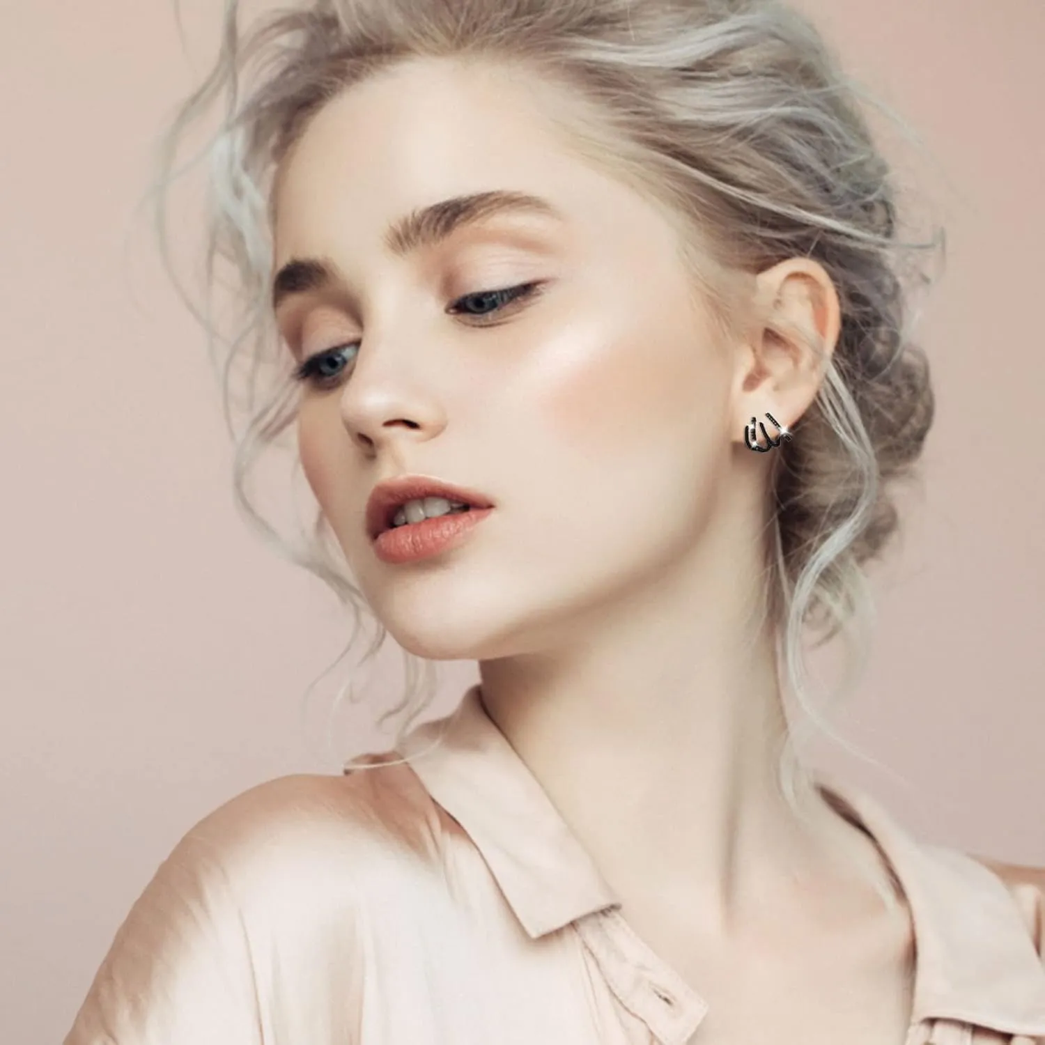Trendy Earrings For women 2025, Claw Rhinestone Earrings Wrap Stud Ear Cuff Earrings for Women, Teen Girl Gifts Trendy Stuff