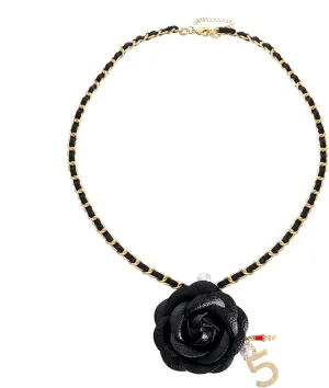 U/B Big Camellia Necklace for Women Black Leather Flower Pearl Lipstick 5 Letter Charms Pendants Necklaces Weave Velvet Rope Classic Chain Necklace