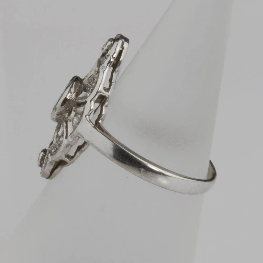 Vintage estate transitional 14k white gold filigree, emerald and diamond ring c. 1920. rgfn122