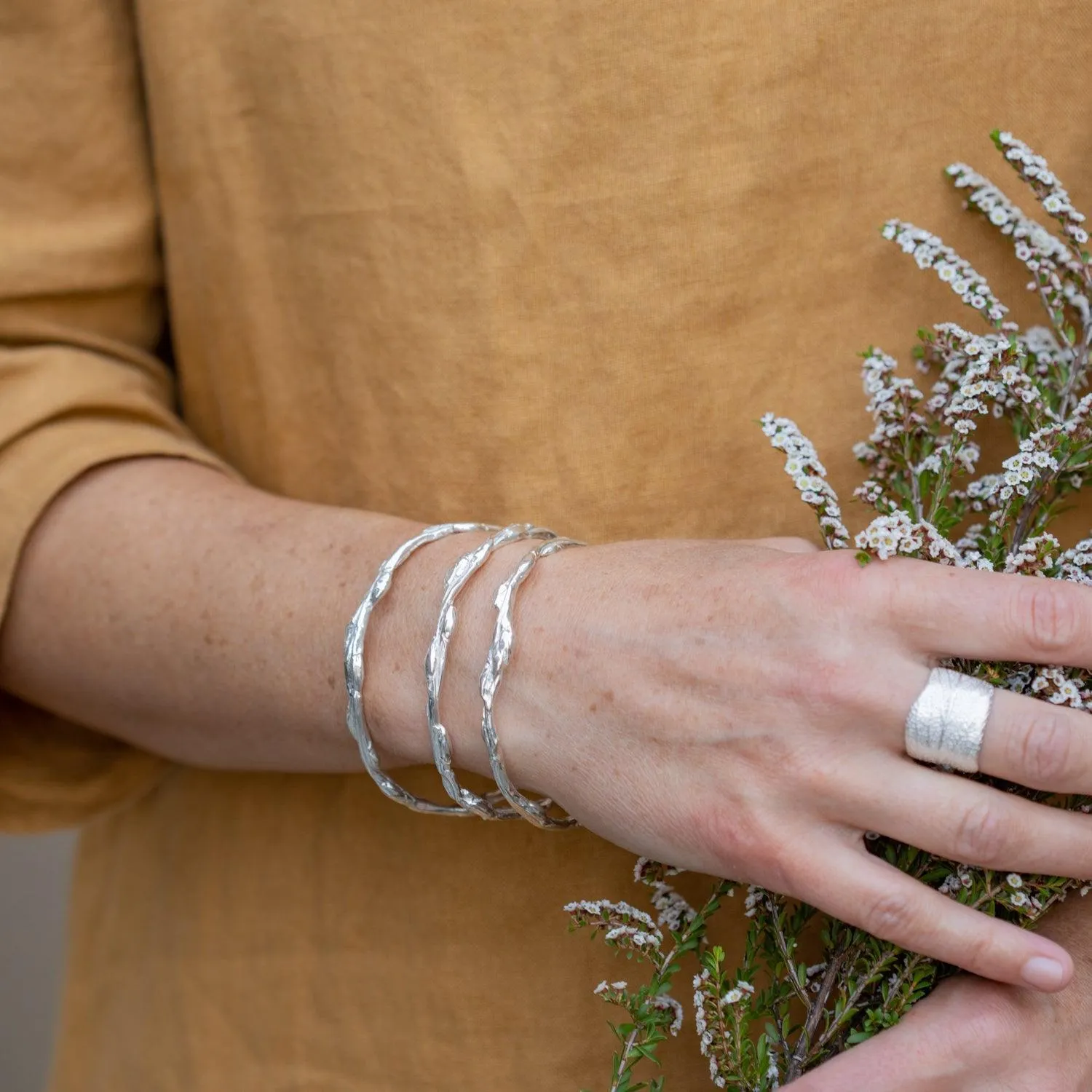 Willow Bangle