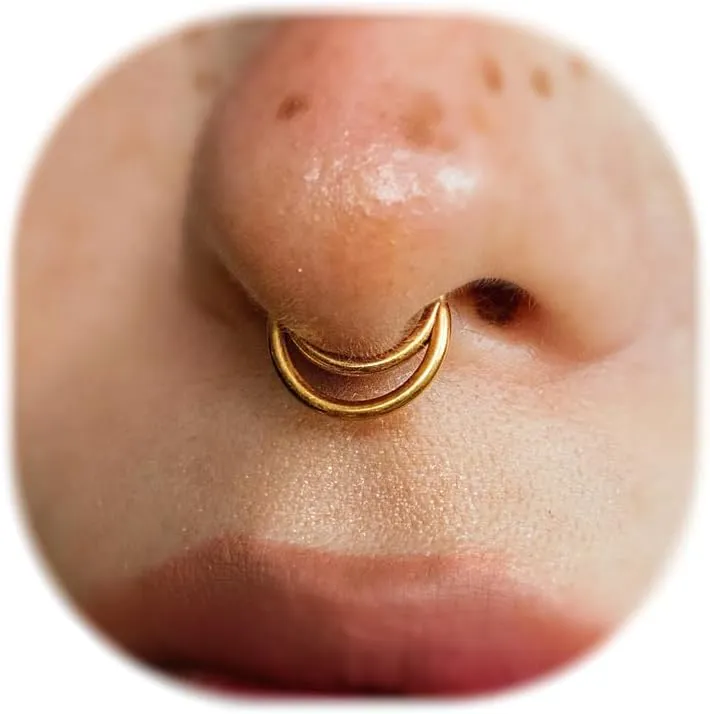 ZMANYIJEW 16G Minimalist Lines Septum Rings Stacked Gold Septum Ring Septums Clicker Nose Ring Piercing for Women Men